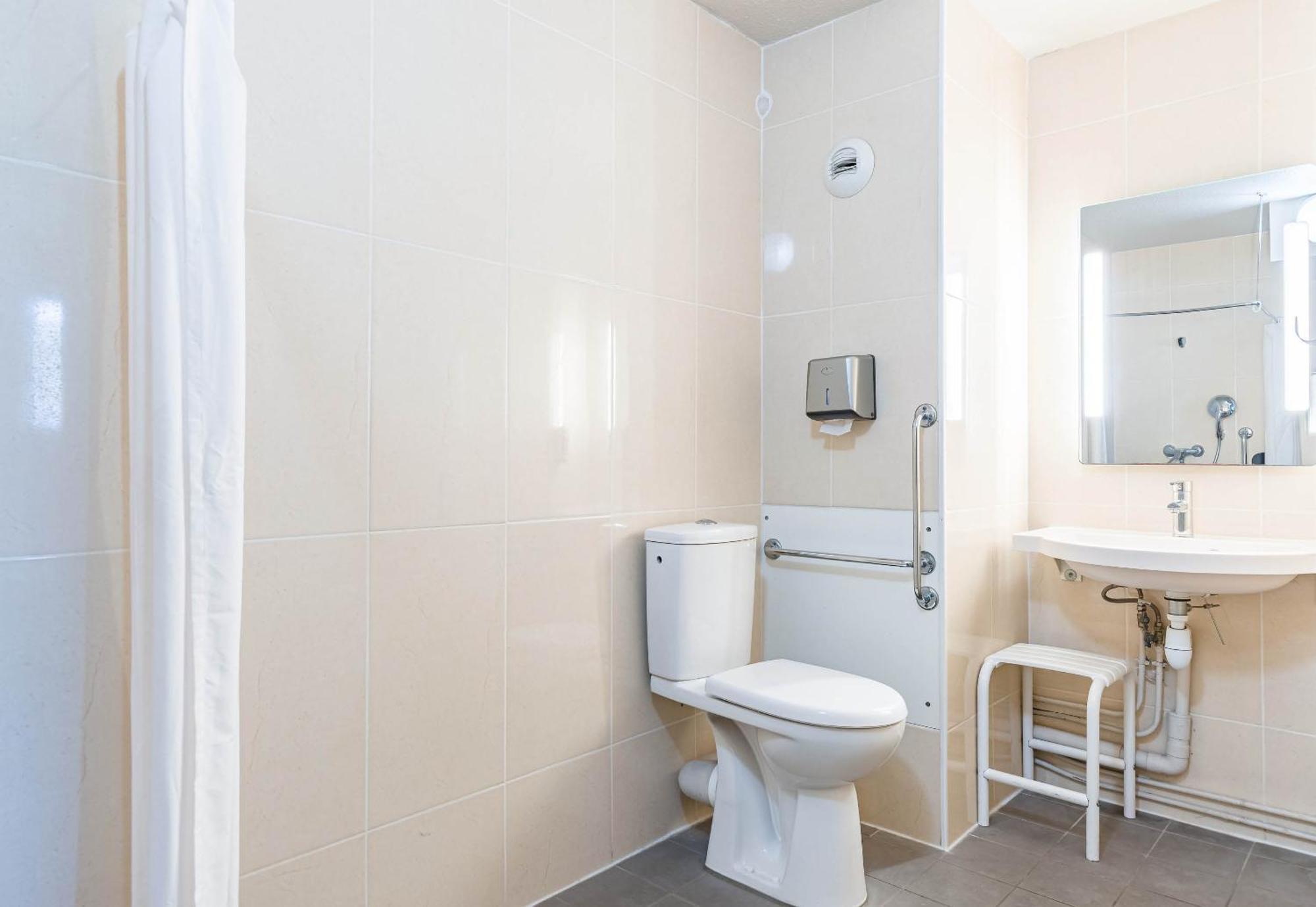 B&B Hotel Tours Sud Joue-Les-Tours Εξωτερικό φωτογραφία